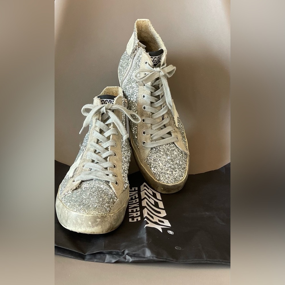 Luxury x Cool Golden Goose Hi Francy Sneaker Silver Glitter